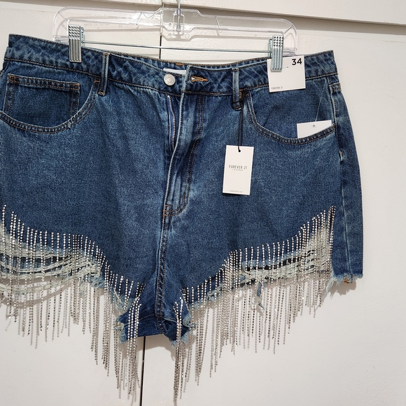 Distressed Denim Shorts with Fringe and Beads - Picture 3 of 6